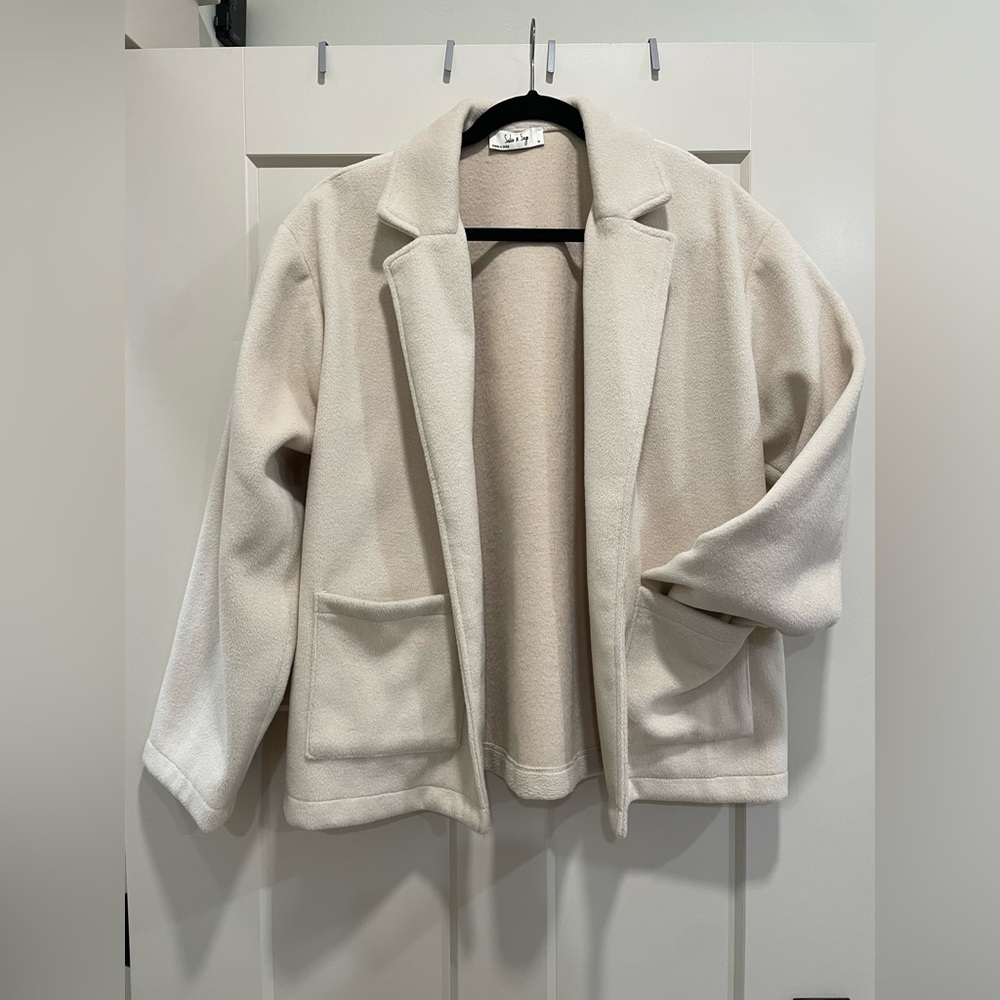 Sadie & Sage Women’s Cream Blazer Fleece Jacket